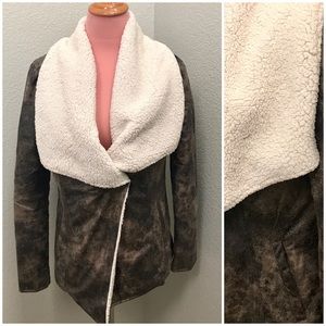 Jack label Brown Sherpa lined jacket size M